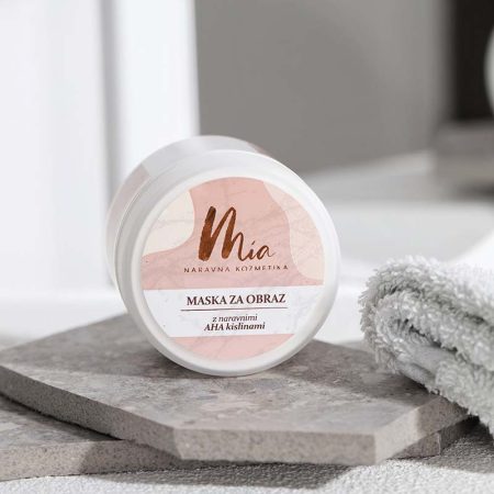 Maska za obraz z naravnimi AHA kislinami